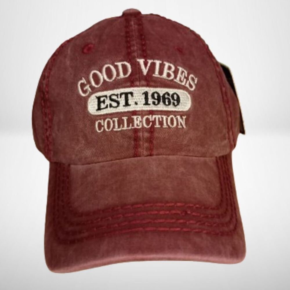 GOOD VIBES Vintage Baseball Cap Distressed Washed, Unisex Baseball Hats, Maroon